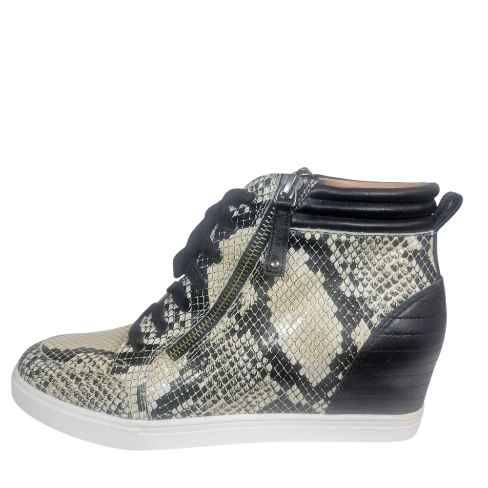 Linea Paolo Women's Niya Wedge Sneakers Cream Snakeskin Print Leather Lace sz 9